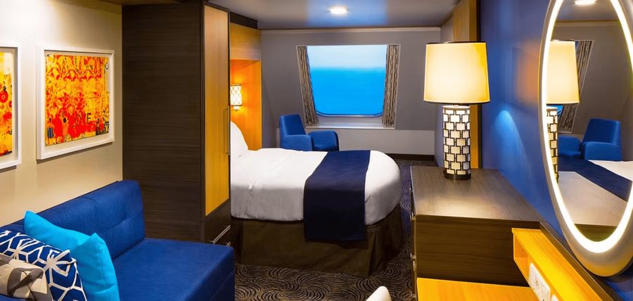 Каюта с окном (Ocean View) на Ovation of the Seas