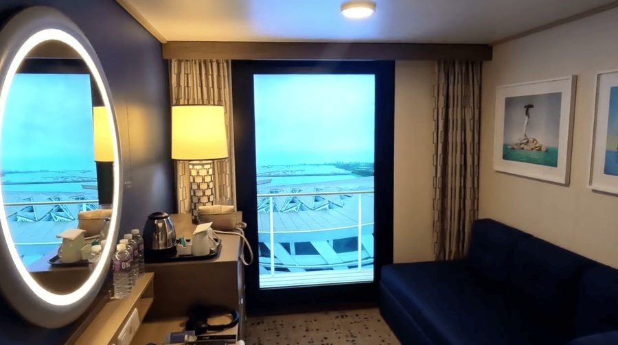 Каюта с виртуальным балконом Ovation of the Seas